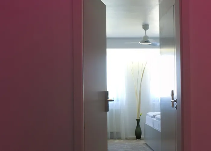 Pearl Design - Frankfurt Отель Франкфурт-на-Майне