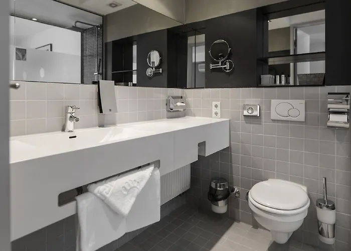 Pearl Design - Frankfurt Отель