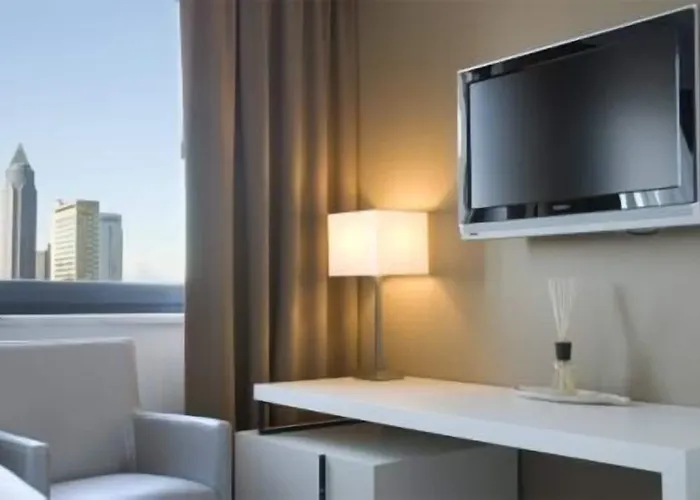 Отель Pearl Design - Frankfurt 4*
